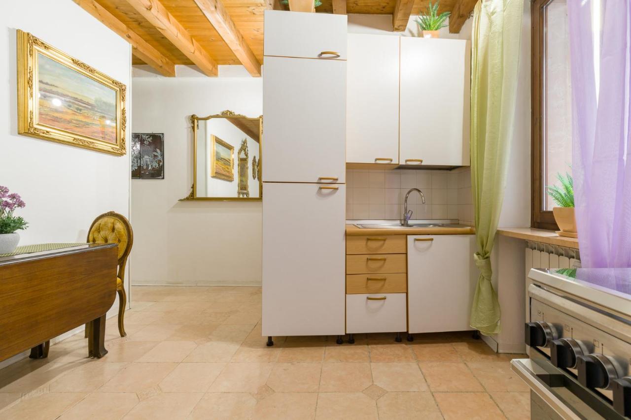 Fairy Studio In Verona Apartment Exterior foto